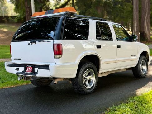 Used 2004 Chevrolet Blazer LS w/ Preferred Equipment Group image 7