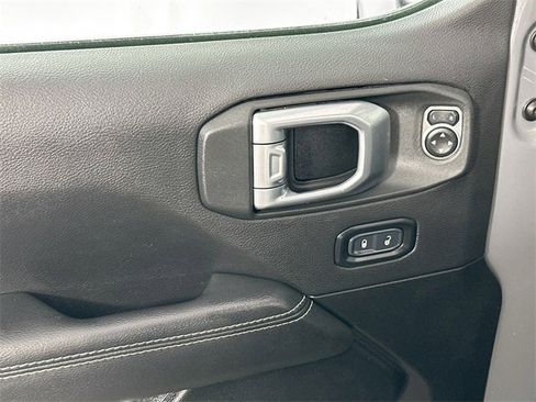 Used 2023 Jeep Wrangler Unlimited Sahara w/ Cold Weather Group image 26