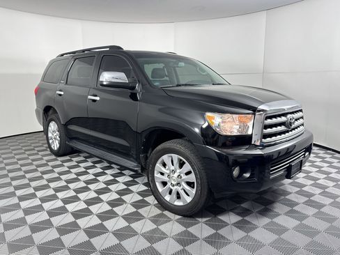 Used 2016 Toyota Sequoia Platinum image 6