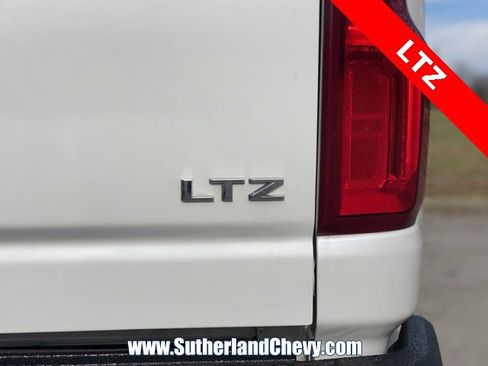 Used 2020 Chevrolet Silverado 2500 LTZ w/ LTZ Plus Package image 15