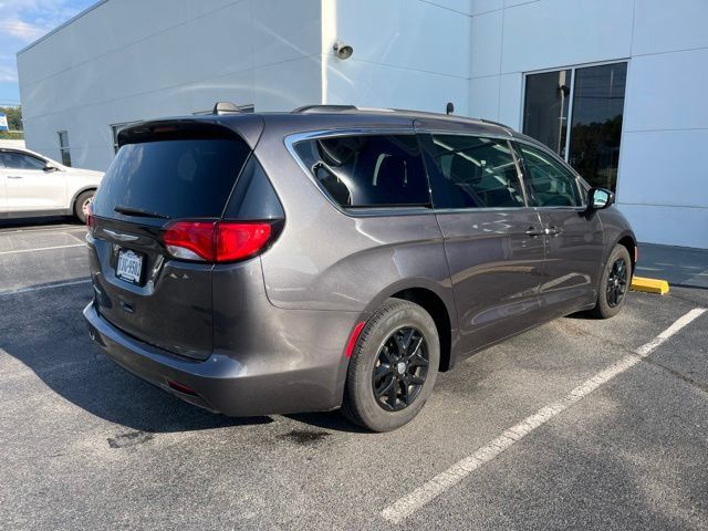 Used 2021 Chrysler Voyager Lxi FWD image 5