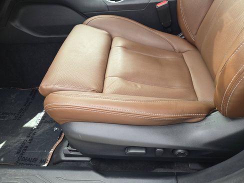 Used 2024 Subaru Outback Touring XT AWD/4WD image 16