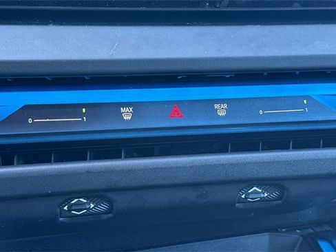 Used 2025 BMW X3 xDrive30i w/ Premium Package image 23