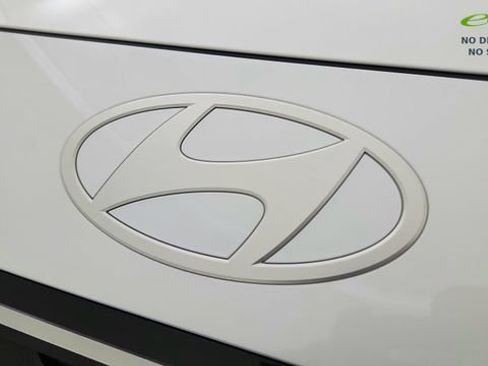 Used 2026 Hyundai Palisade Calligraphy FWD image 16
