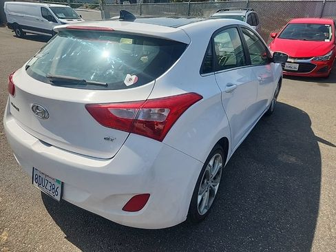 Used 2013 Hyundai Elantra GT w/ Tech Pkg FWD image 13