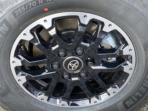 New 2026 Toyota Tundra SR5 image 6