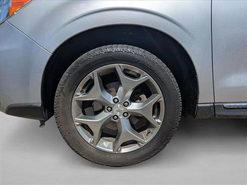 Used 2016 Subaru Forester 2.5i Touring w/ Popular Package #2 AWD/4WD image 18