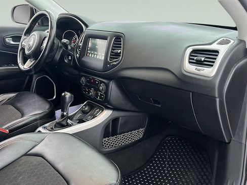 Used 2021 Jeep Compass Latitude w/ Convenience Group image 34