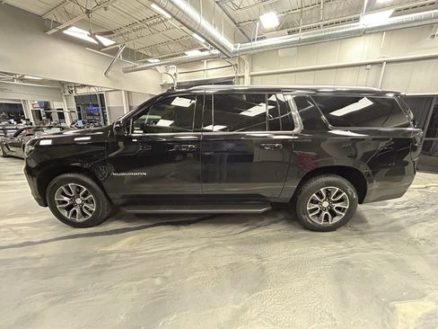 Used 2021 Chevrolet Suburban LT w/ Rear Media and Nav Package image 36