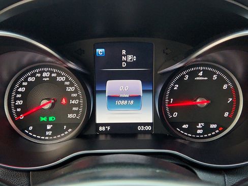 Used 2015 Mercedes-Benz C 300 4MATIC Sedan image 19