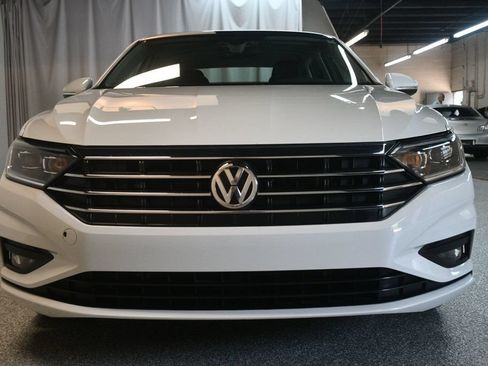 Used 2020 Volkswagen Jetta SEL Premium FWD image 12