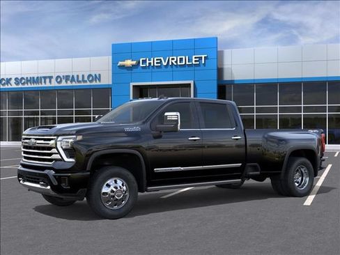 New 2026 Chevrolet Silverado 3500 High Country w/ High Country Premium Package AWD/4WD image 2