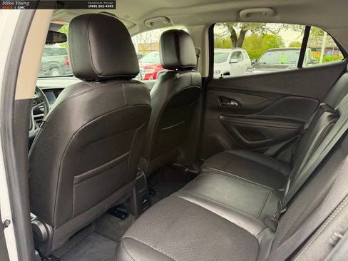 Used 2022 Buick Encore Preferred w/ Safety Package AWD/4WD image 12