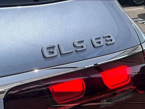 New 2026 Mercedes-Benz GLS 63 AMG 4MATIC image 7