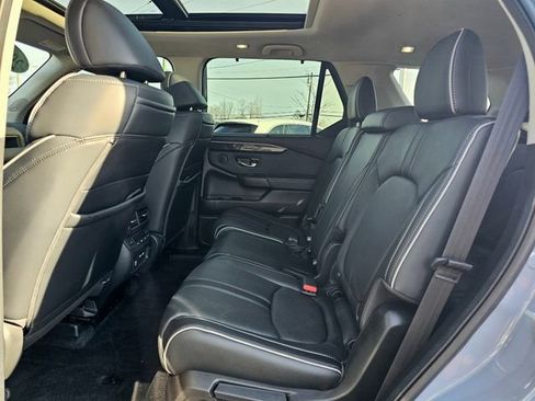 Used 2023 Honda Pilot Elite image 24