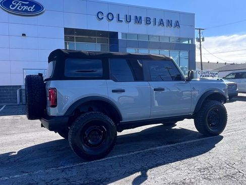 Used 2023 Ford Bronco Black Diamond image 8