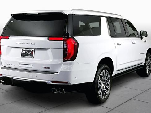 Used 2026 GMC Yukon XL Denali w/ Sun & Power Step Package image 13