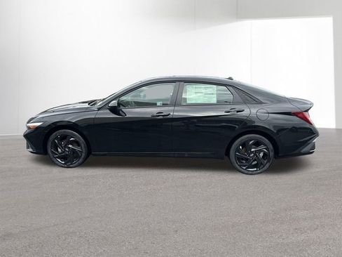 New 2026 Hyundai Elantra Sport image 14