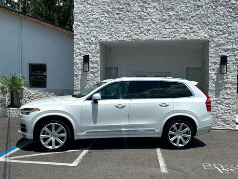 Used 2019 Volvo XC90 T6 Inscription w/ Luxury Package image 2