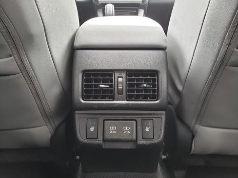 Used 2019 Subaru Outback 2.5i Limited w/ Popular Package #2 image 12