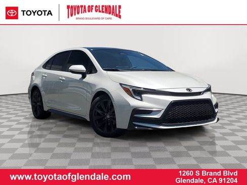 Certified 2024 Toyota Corolla XSE FWD image 1