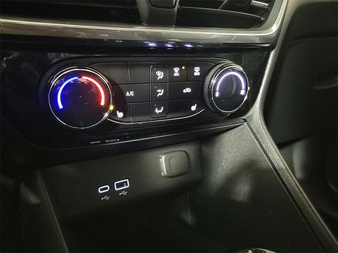 Certified 2024 Buick Encore GX Sport Touring w/ Comfort Package image 19