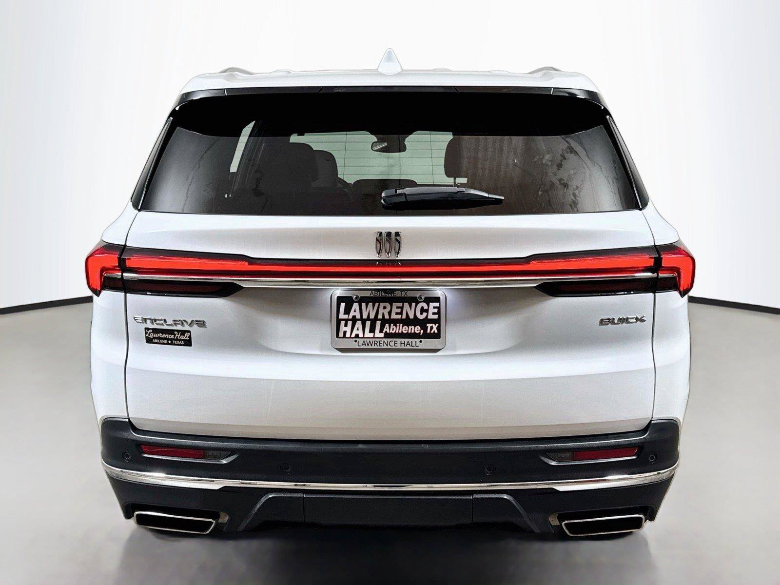 Used 2025 Buick Enclave Preferred FWD image 5