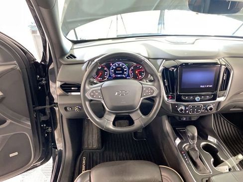 Certified 2023 Chevrolet Traverse Premier w/ Redline Edition AWD/4WD image 34