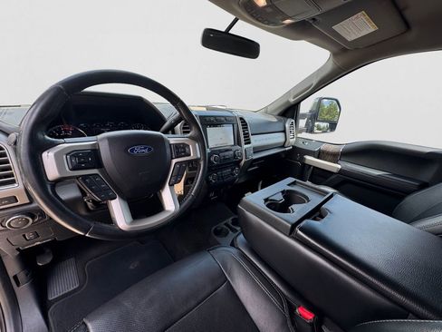 Used 2017 Ford F250 Lariat w/ Chrome Package AWD/4WD image 20