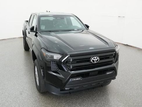 New 2025 Toyota Tacoma SR5 image 14