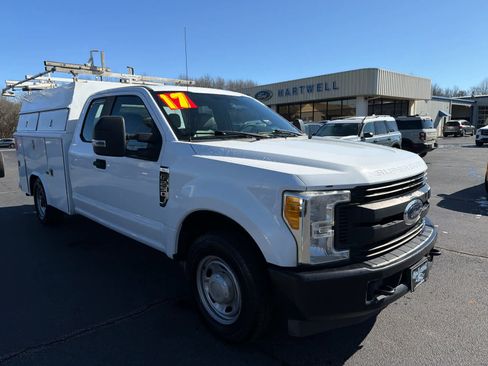 Used 2017 Ford F250 XL w/ Power Equipment Group image 1