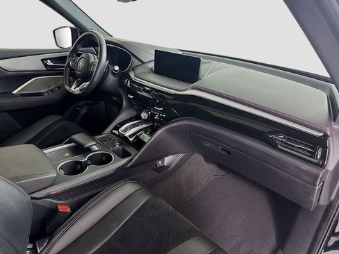 Used 2022 Acura MDX A-Spec image 29