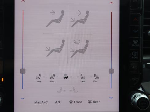 Used 2026 RAM 1500 Limited w/ Trailer Tow Group AWD/4WD image 23