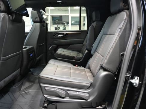 New 2026 Chevrolet Suburban High Country AWD/4WD image 13