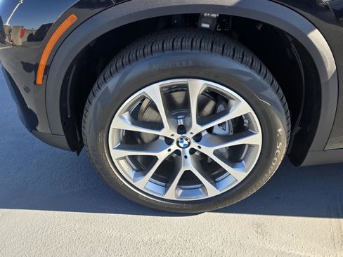 New 2026 BMW X5 xDrive40i w/ Premium Package image 6