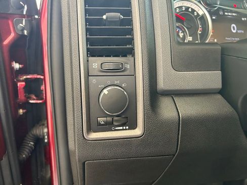Used 2019 RAM 1500 Tradesman RWD image 36
