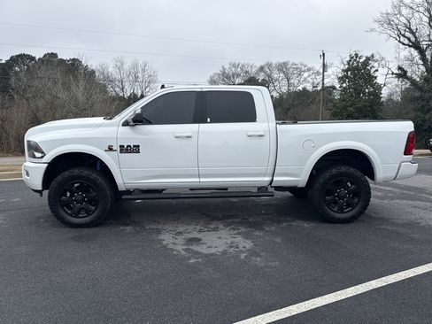 Used 2018 RAM 2500 Big Horn w/ Sport Appearance Group image 9
