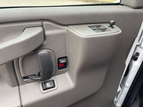 New 2025 GMC Savana 3500 Extended w/ Driver Convenience Package image 14