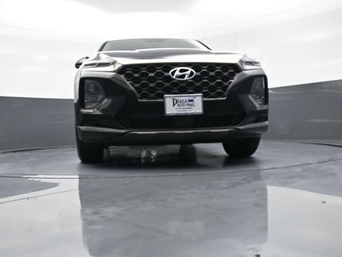 Used 2019 Hyundai Santa Fe SE AWD/4WD image 25