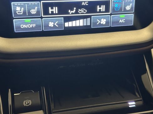 Certified 2024 Subaru Outback Touring XT image 30