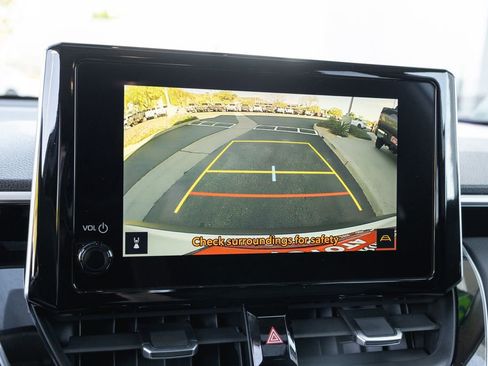 Certified 2024 Toyota Corolla Cross XLE w/ Convenience Package image 19