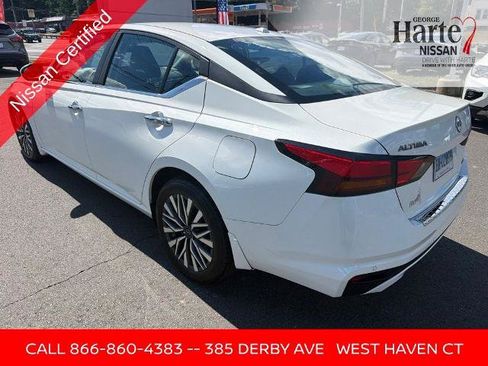 Certified 2023 Nissan Altima 2.5 SV w/ SV Premium Package AWD/4WD image 6