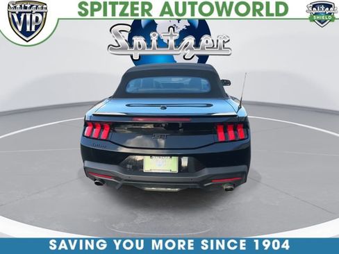 Used 2025 Ford Mustang GT Premium RWD image 7