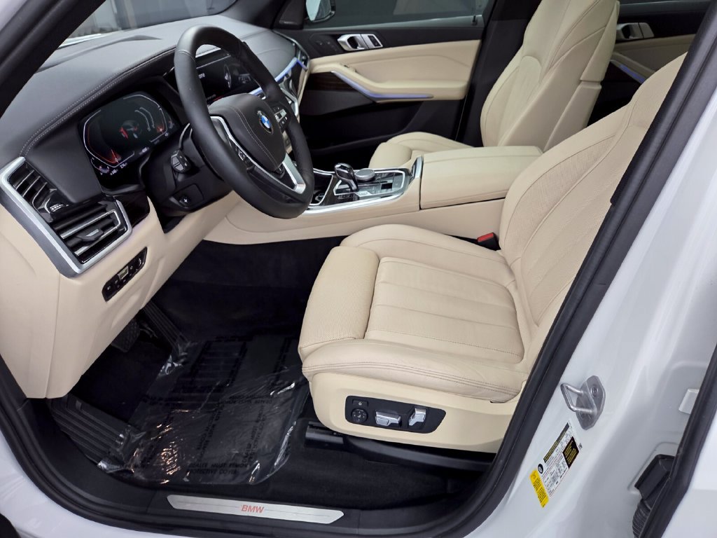 Used 2021 BMW X5 sDrive40i w/ Premium Package RWD image 23