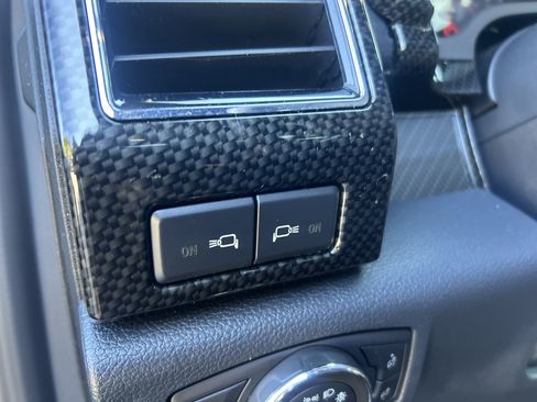 Used 2022 Ford F250 Lariat w/ Lariat Ultimate Package AWD/4WD image 17
