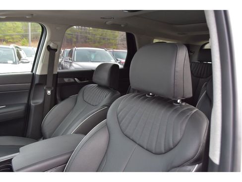 Used 2023 Hyundai Palisade Limited image 28