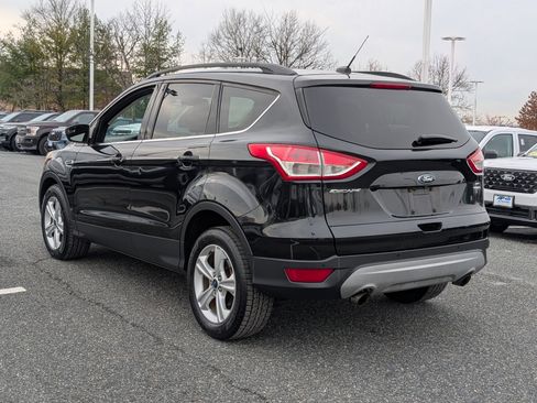 Used 2015 Ford Escape SE w/ Equipment Group 201A image 5