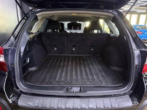 Used 2018 Subaru Outback 2.5i AWD/4WD image 12