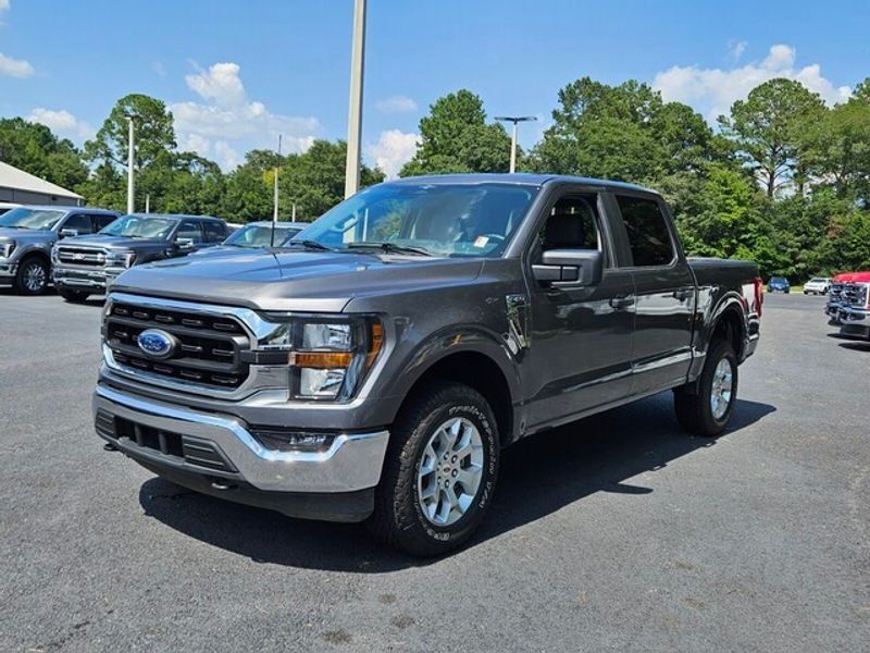 Used 2023 Ford F150 XLT AWD/4WD image 3