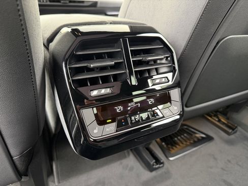 New 2026 BMW iX xDrive45 w/ M Sport Package image 39